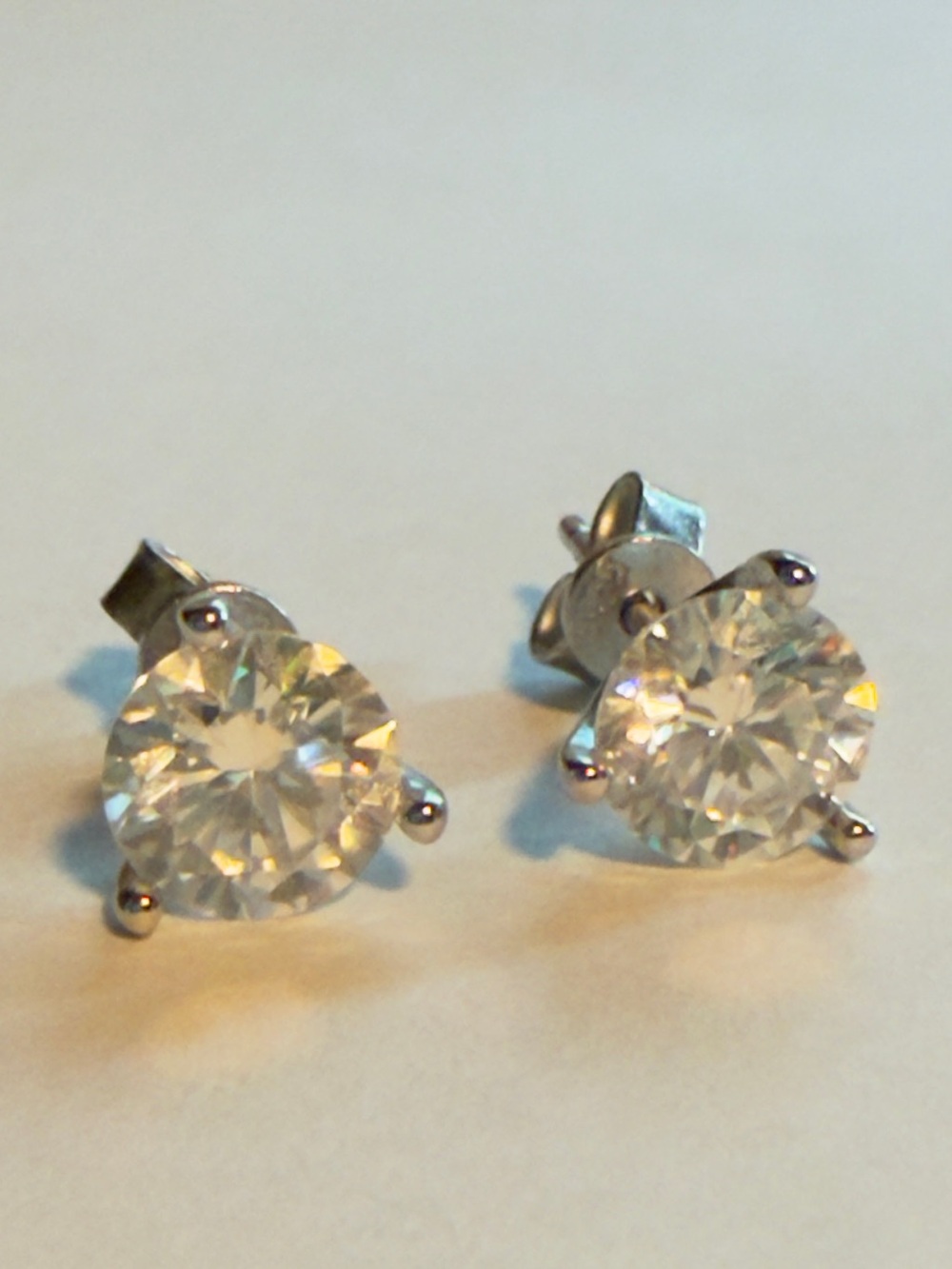 1CT Lab Diamond Earrings VVS1 D Martini Pushback 2CT Total